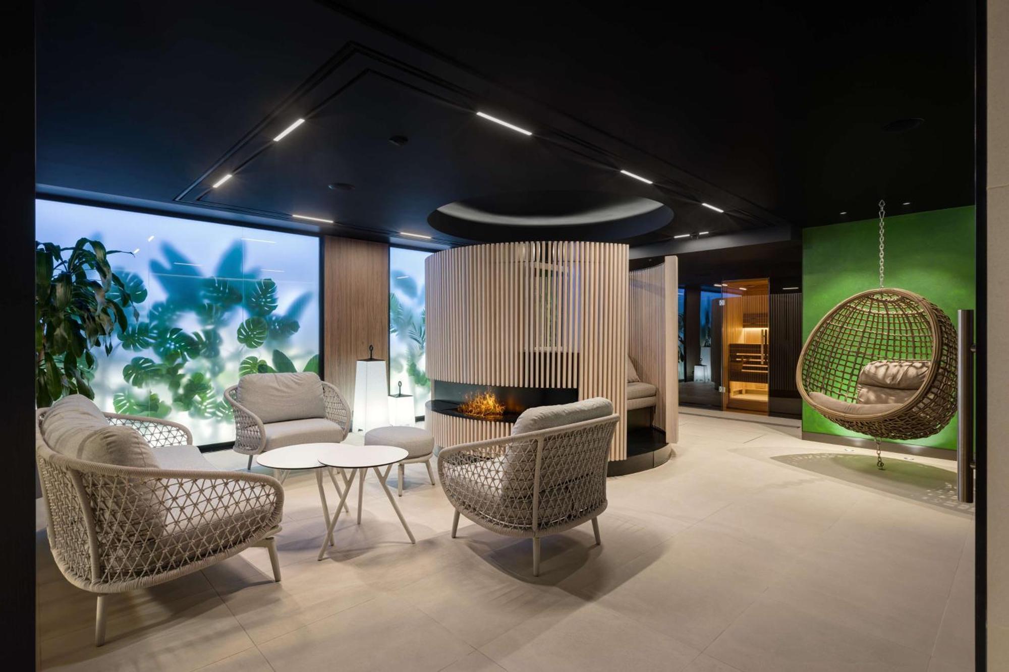 Radisson Blu Hotel, Centre 4* Kiew