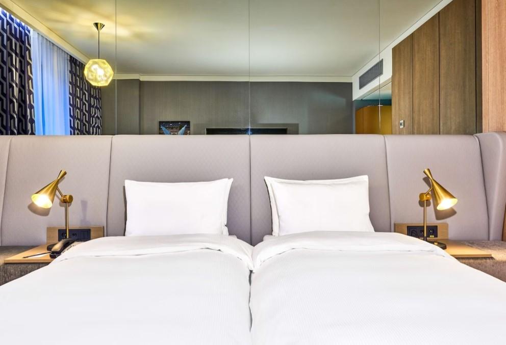 Radisson Blu Hotel, Centre 4* Kiew