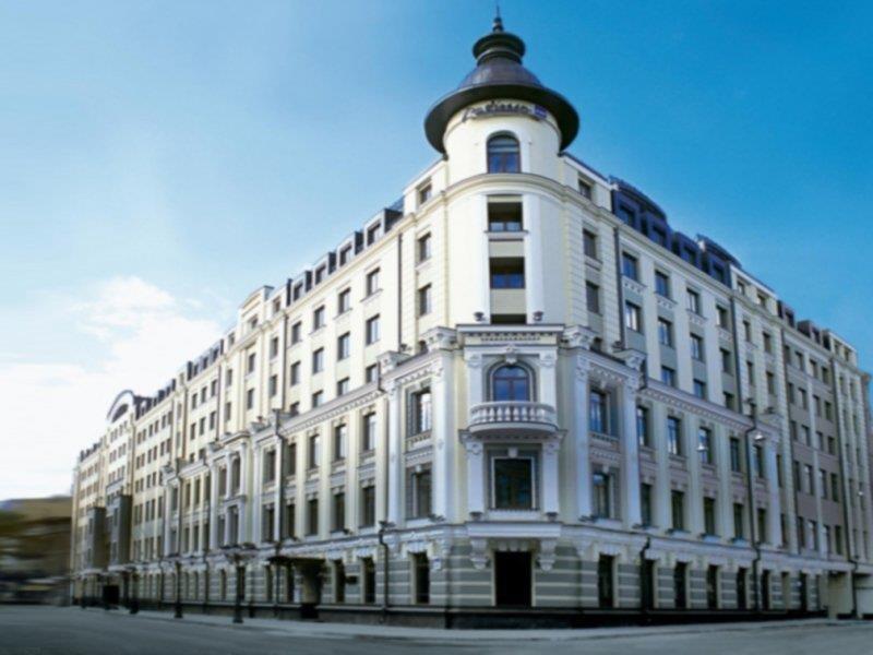 Radisson Blu Hotel, Centre Hotel 4*
