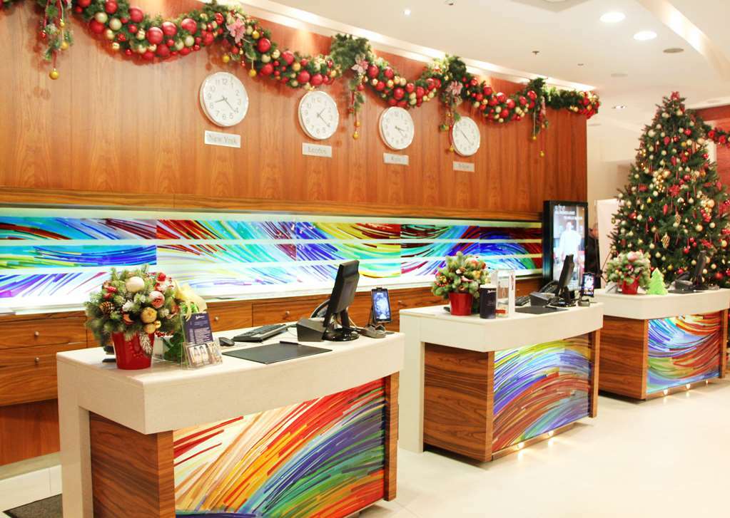 Radisson Blu Hotel, Centre Hotel 4*
