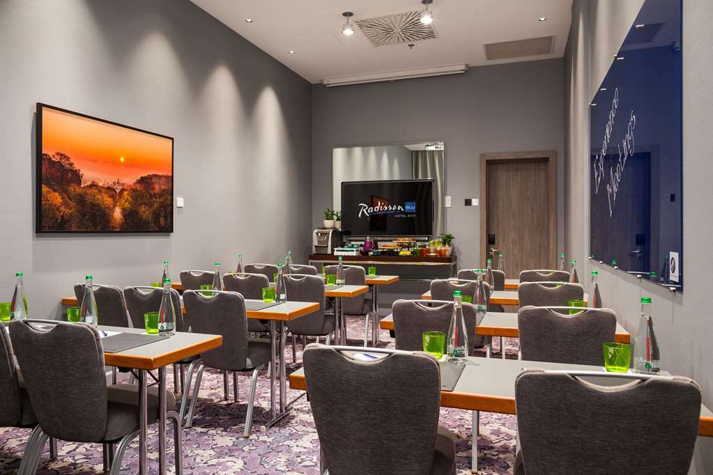 Radisson Blu Hotel, Centre